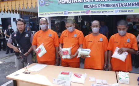 BNNP Riau Gagalkan Peredaran Sabu dan Ekstasi dari Jaringan Internasional