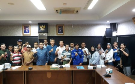 PBSI Pekanbaru Ramah Tamah Dengan Orangtua Atlet