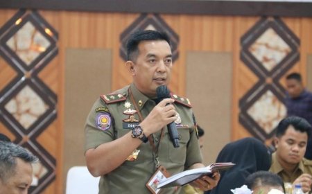 Catat! Satpol PP Pekanbaru Ingatkan Tempat Terlarang Dipasangi APK Politik