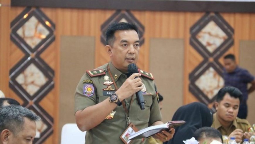 Catat! Satpol PP Pekanbaru Ingatkan Tempat Terlarang Dipasangi APK Politik