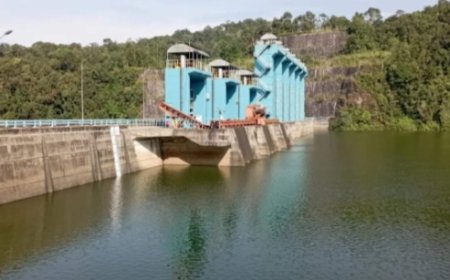 Dampak Luapan Air Sungai Kampar, Plh Sekda Kampar Tinjau Pintu Air PLTA Koto Panjang