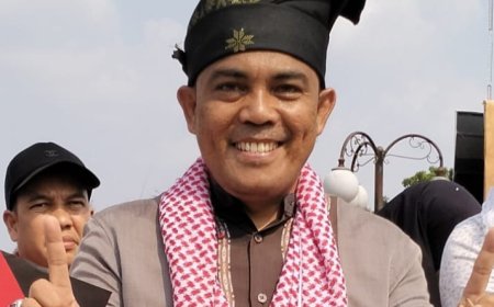 Ketum LSM Gerhana Tunas Bangsa Sesalkan Pertengkaran Bupati vs Wabup Rohil