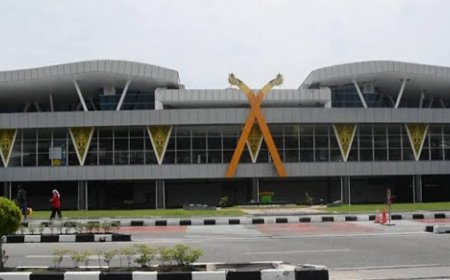 Penumpang Bandara SSK II Pekanbaru Meningkat Selama Libur Jelang Puasa