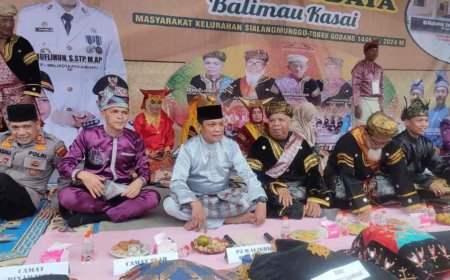 Hadiri Balimau Kasai, Pj Walikota Pekanbaru Sampaikan Program Bertani