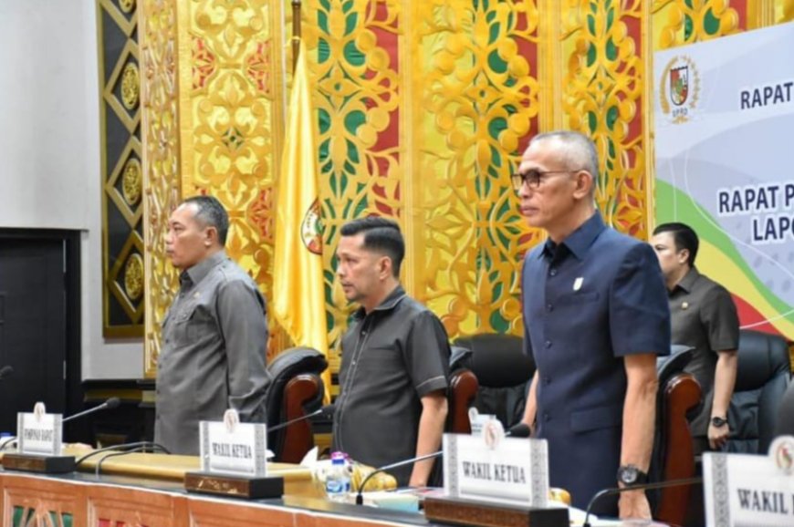 DPRD Pekanbaru Gelar Rapat Paripurna Agenda Pandangan Umum Fraksi Terkait LKPJ