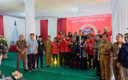 Pelantikan PWDPI Riau, Ini Kata Ketua Umum Dan Ketua DPW PWDPI Serta Gubernur Riau
