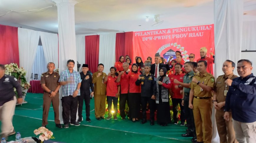 Pelantikan PWDPI Riau, Ini Kata Ketua Umum Dan Ketua DPW PWDPI Serta Gubernur Riau