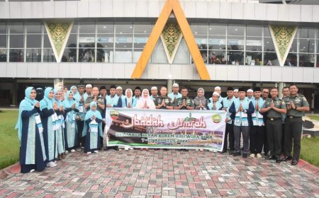 Danrem 031/WB Berangkatkan Umroh Prajurit Berprestasi