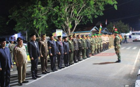 Kasdim 0322/Siak Hadiri Apel Kehormatan dan Renungan Suci di Makam Pahlawan Sultan Syarif Kasim XII