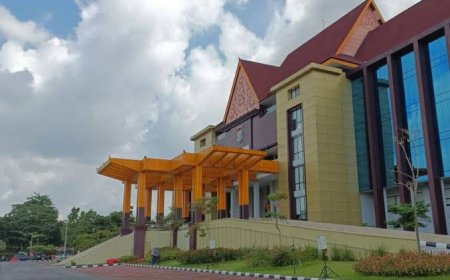 Oknum Wakil Ketua DPRD Riau Dikabarkan Diperiksa Polda Riau Hari Ini?