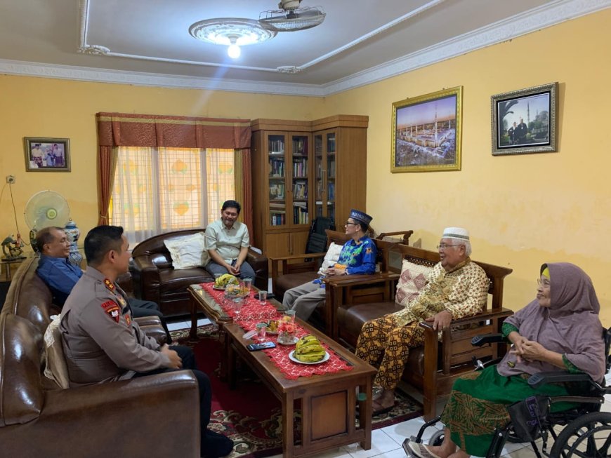 Jalin silaturahmi, Kapolres Pelalawan Sambangi Tokoh Adat