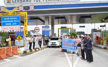 Ditlantas Polda Riau Gelar Kampanye Keselamatan & Cooling  System di Gerbang Tol Permai