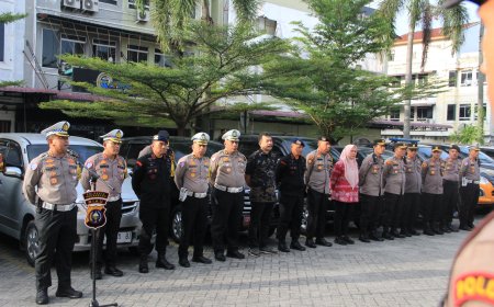 Dirlantas Polda Riau Pimpin Apel Pengamanan Sidang Pleno Rekapitulasi Tingkat Provinsi