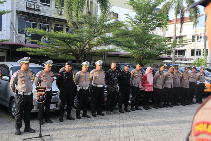 Dirlantas Polda Riau Pimpin Apel Pengamanan Sidang Pleno Rekapitulasi Tingkat Provinsi