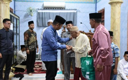 Bupati Kampar Safari Ramadhan di Masjid Nururrahman di Desa Sungai Pinang