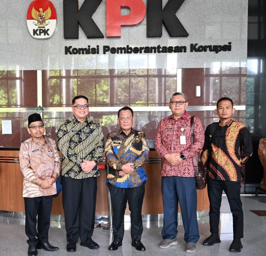 Bupati Rohil Ikuti Rapat Koordinasi Penguatan Sinergi di KPK RI