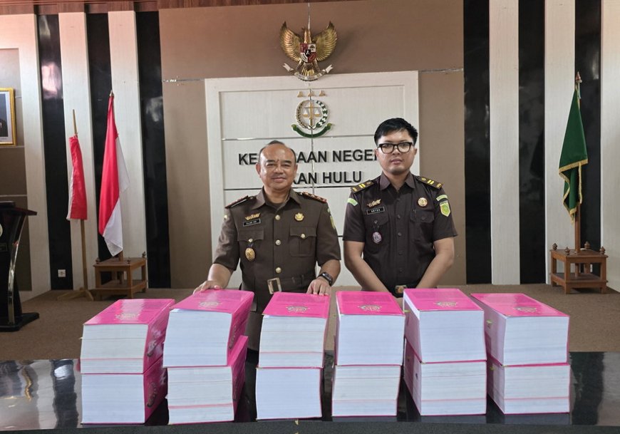 Kejari Rokan Hulu Limpahkan Berkas 6 Tersangka Dugaan Korupsi Pupuk ke Pengadilan