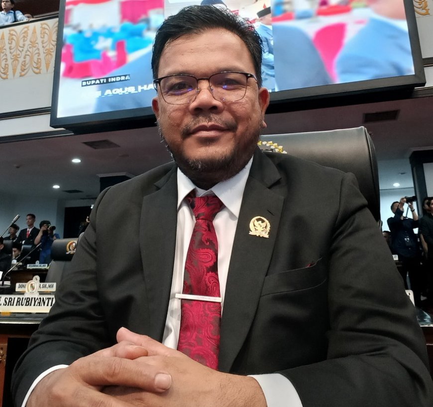 Anggota DPRD Pekanbaru Victor Parulian Minta Zulhelmi Arifin Dicopot