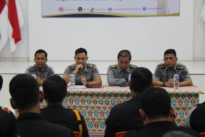 Kepala KPLP Lapas Pekanbaru Pimpin Rapat Pengamanan Perdana