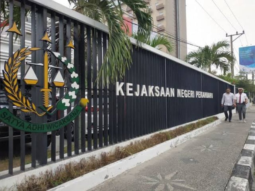 G3S Laporkan Dugaan Mark-Up Rp950 Juta Proyek Meubeler Polsek Marpoyan Damai