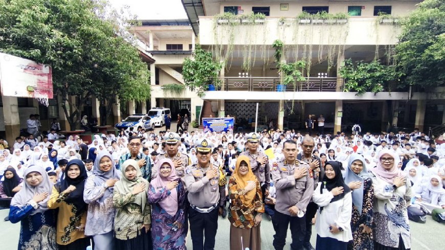 Ditlantas Polda Riau Galakkan Edukasi Keselamatan Berlalu Lintas dan Green Policing Melalui Media Hingga Podcast