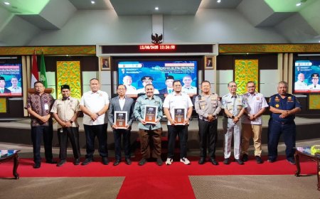 Dorong Keselamatan Lalulintas, Ditlantas Polda Riau Teken MoU Dengan UIR