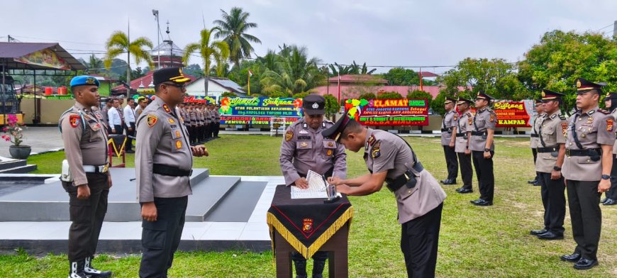 Kapolres Kampar Pimpin Sertijab Kabag Ren dan Lima Kapolsek