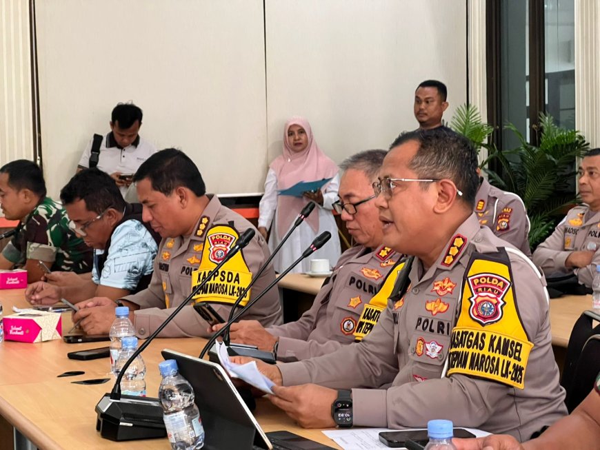 Waka Polda Riau Pimpin Apel Gelar Pasukan Pengamanan Festival Pacu Jalur 2025