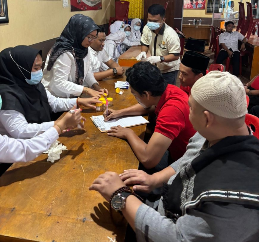 Perangi Narkoba, Lapas Kelas IIA Pekanbaru Lakukan Tes Urine Secara Berkala