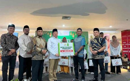 Ribuan Tenaga Kebersihan dan Security Pemprov Riau Terima Bantuan Ramadan Dhuafa